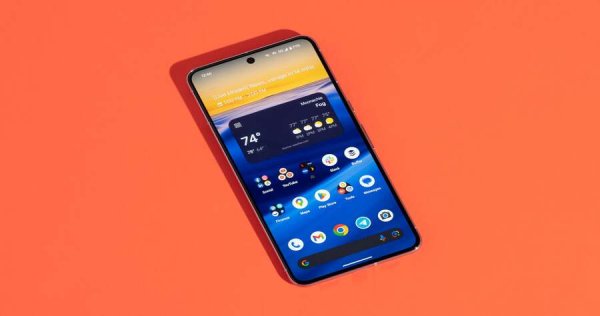 Guarding Against Wpeeper: The Threat of Android Malware Exploiting Compromised WordPress Sites